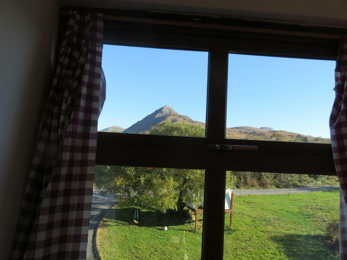 Letterfrack Mountain Farm Cottage On Farm In Village Centre Eksteriør billede